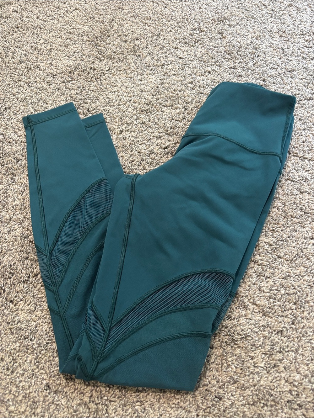 Lululemon Seek The Heat Tight *28" size 6